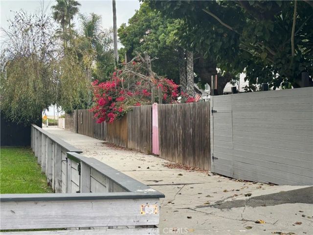 25 Galleon, Marina Del Rey, CA 90292