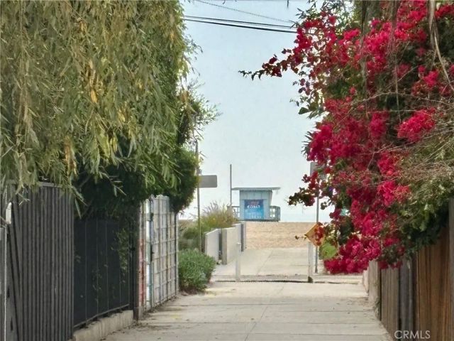 25 Galleon, Marina Del Rey, CA 90292