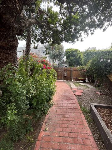 25 Galleon, Marina Del Rey, CA 90292