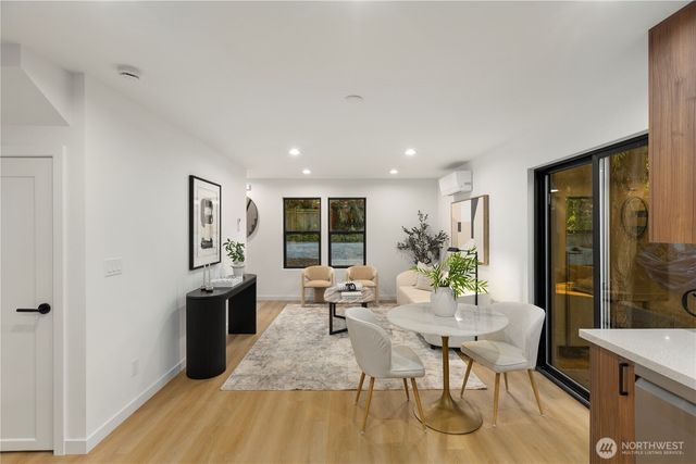 8823 Dibble Avenue NW, Seattle, WA 98117