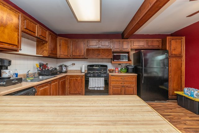 3707 CLEARVIEW Avenue, Gurnee, IL 60031