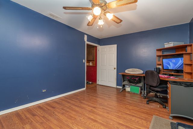 3707 CLEARVIEW Avenue, Gurnee, IL 60031