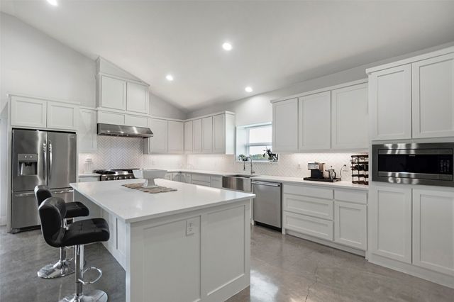 620 Ewing Road, Ferris, TX 75125