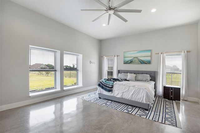 620 Ewing Road, Ferris, TX 75125