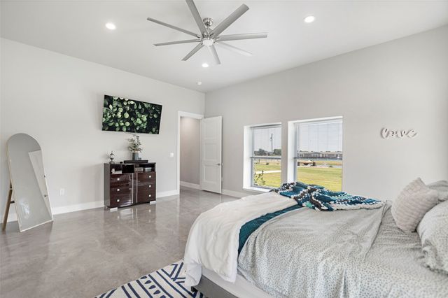 620 Ewing Road, Ferris, TX 75125