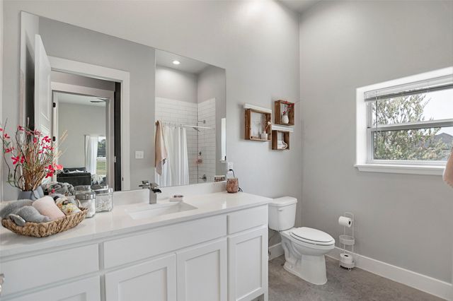 620 Ewing Road, Ferris, TX 75125