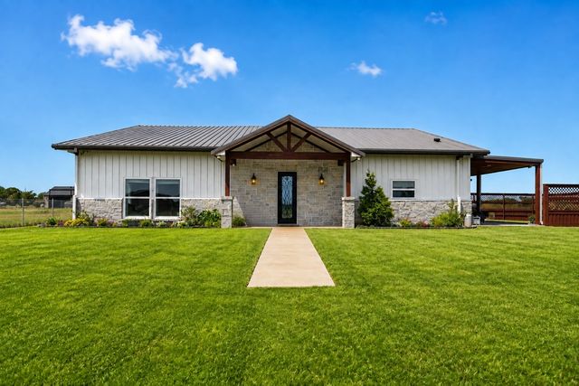 620 Ewing Road, Ferris, TX 75125