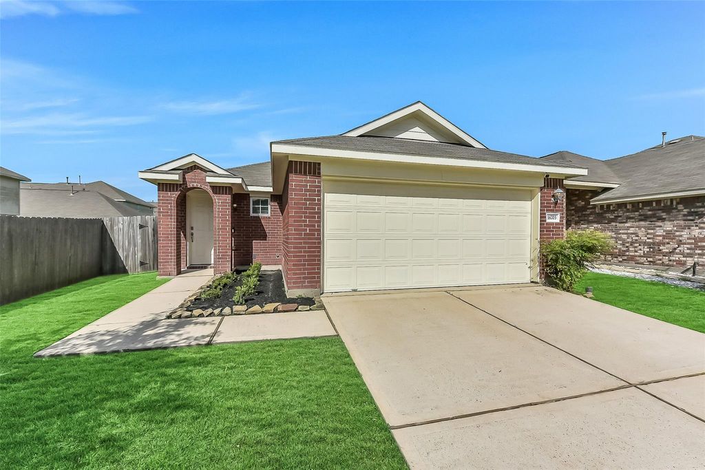 16703 Highland Villa Lane, Humble, TX 77396