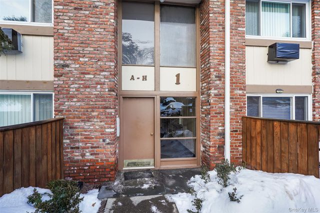 1 Rolling Way C, Peekskill, NY 10566