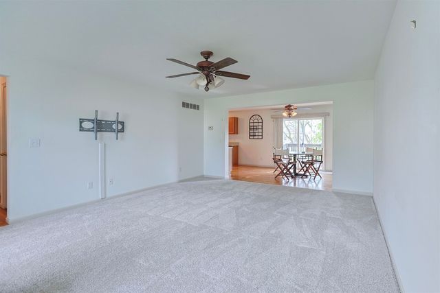18146 Lisbon Drive, South Bend, IN 46637