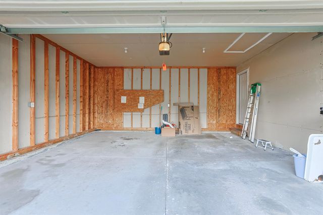 18146 Lisbon Drive, South Bend, IN 46637