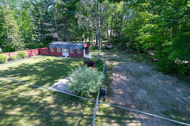 7203 Co Road 612, Excelsior Twp, MI 49646