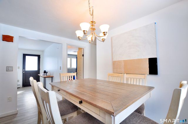 548 Mulberry Street, Windsor Locks, CT 06096