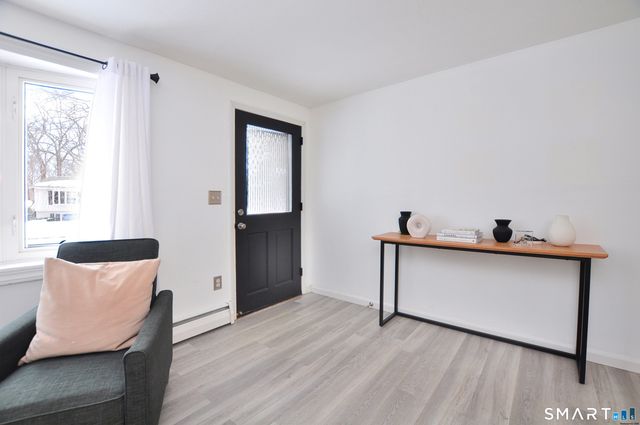 548 Mulberry Street, Windsor Locks, CT 06096