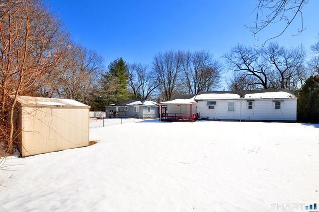 548 Mulberry Street, Windsor Locks, CT 06096