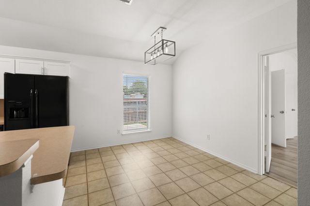 1306 Beacon Hill Drive, Midlothian, TX 76065