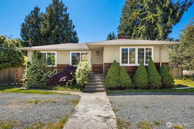 16414 48th Avenue W, Edmonds, WA 98026