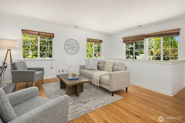 16414 48th Avenue W, Edmonds, WA 98026