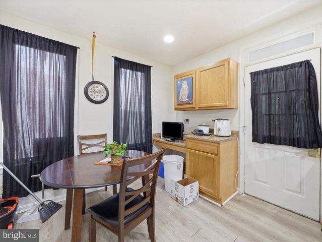 206 N CANNON AVE, Hagerstown, MD 21740