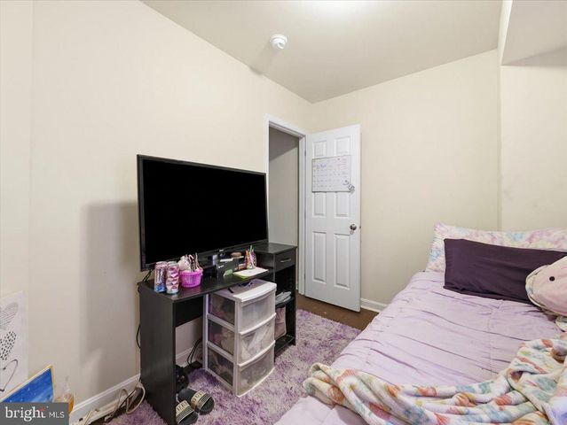 206 N CANNON AVE, Hagerstown, MD 21740