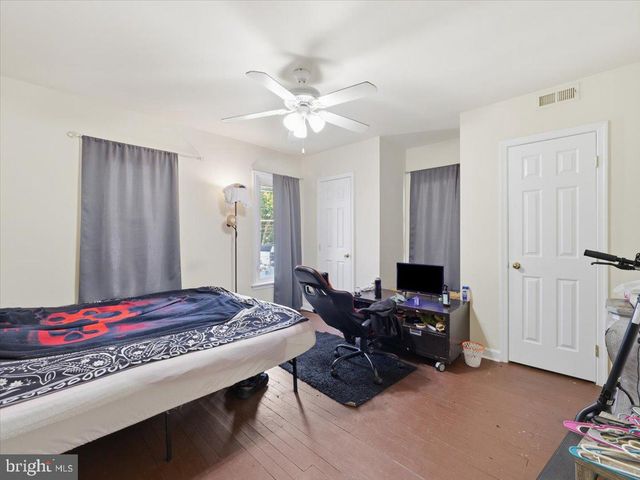 206 N CANNON AVE, Hagerstown, MD 21740