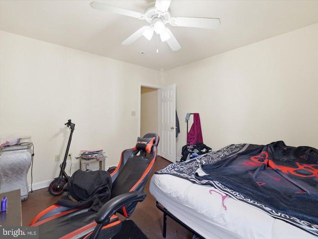 206 N CANNON AVE, Hagerstown, MD 21740