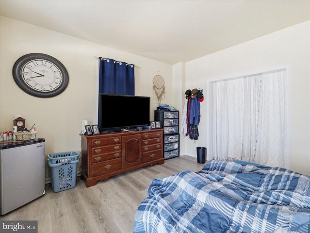 206 N CANNON AVE, Hagerstown, MD 21740