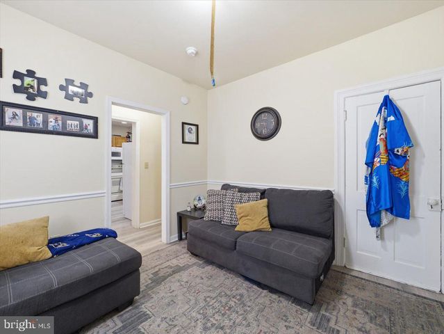206 N CANNON AVE, Hagerstown, MD 21740