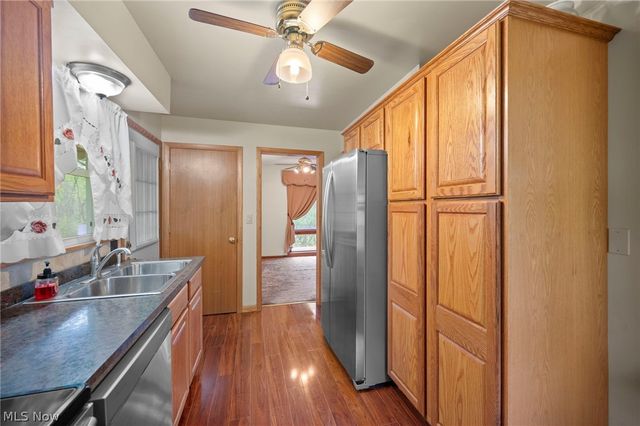4001 Park Avenue, Rootstown, OH 44272