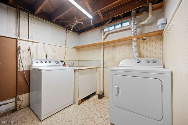 4001 Park Avenue, Rootstown, OH 44272