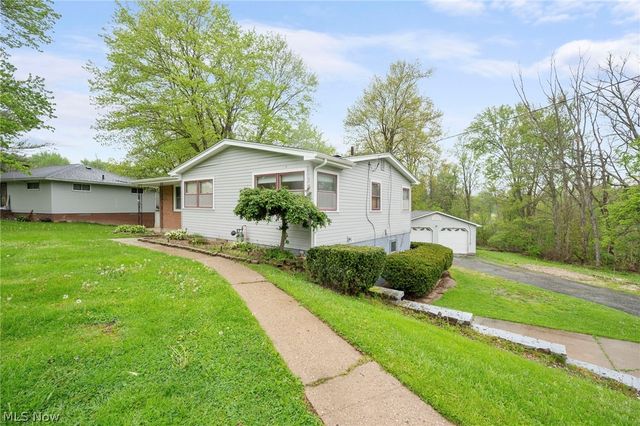 4001 Park Avenue, Rootstown, OH 44272