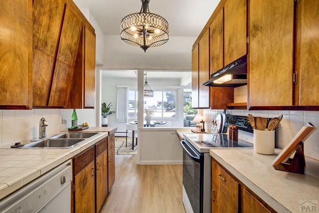 3602 Morris Ave, Pueblo, CO 81008