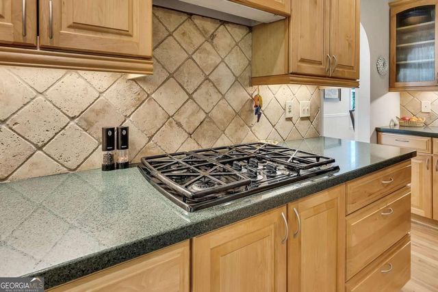 1104 Fox Creek Court, Woodstock, GA 30189