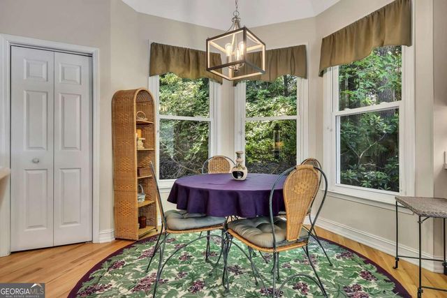 1104 Fox Creek Court, Woodstock, GA 30189