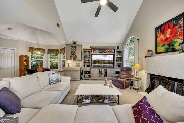 1104 Fox Creek Court, Woodstock, GA 30189