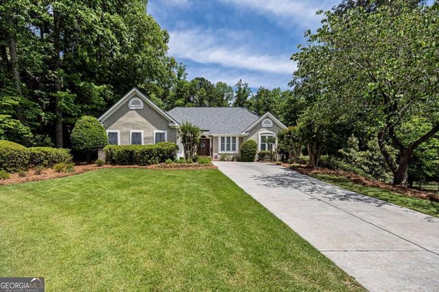1104 Fox Creek Court, Woodstock, GA 30189