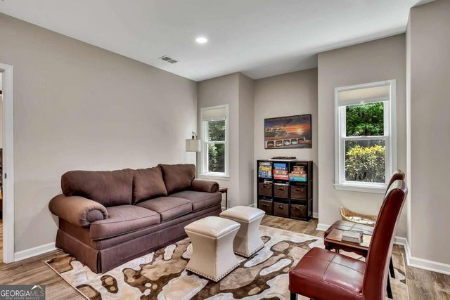 1104 Fox Creek Court, Woodstock, GA 30189