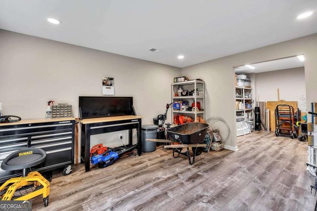 1104 Fox Creek Court, Woodstock, GA 30189