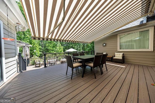 1104 Fox Creek Court, Woodstock, GA 30189