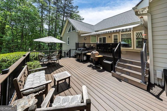 1104 Fox Creek Court, Woodstock, GA 30189
