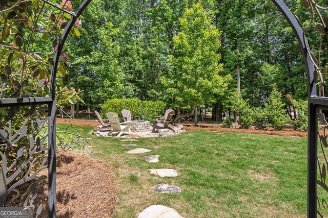 1104 Fox Creek Court, Woodstock, GA 30189