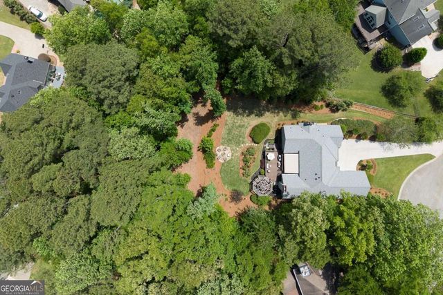 1104 Fox Creek Court, Woodstock, GA 30189