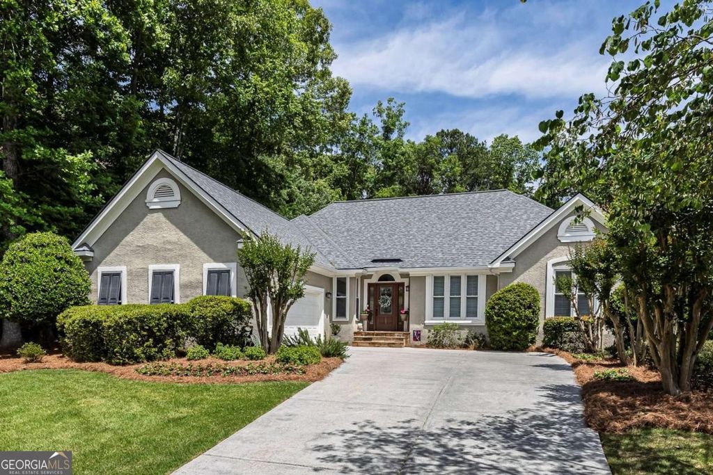 1104 Fox Creek Court, Woodstock, GA 30189