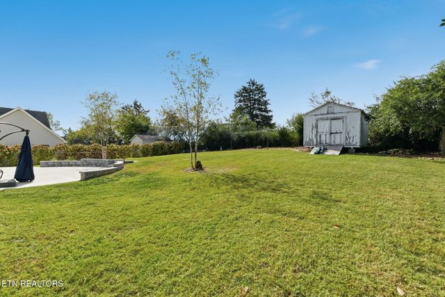 4213 Foothills Drive, Knoxville, TN 37938