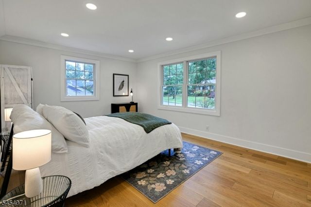 9 Crestview Ct, Montclair Twp., NJ 07042