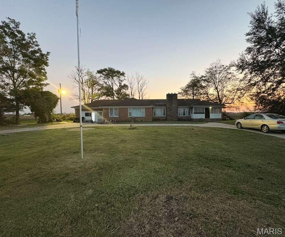 10346 County Road 610, Arbyrd, MO 63821