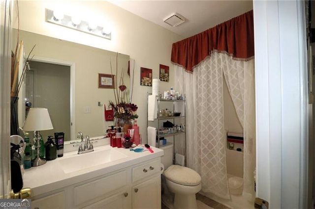 105 Woodgate Drive, Fayetteville, GA 30214