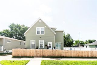 956 Erskine Avenue, St Louis, MO 63125