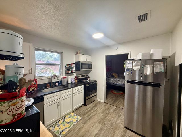 3838 WINTON Drive, Jacksonville, FL 32208