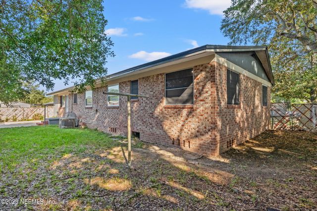 3838 WINTON Drive, Jacksonville, FL 32208